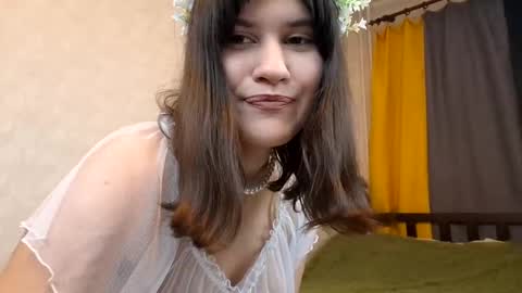 Snapshot of anna_in_wonderworld chatting on 5, 2, 2025 Annanext stream 3th of Dec online show from 5, 2, 2025