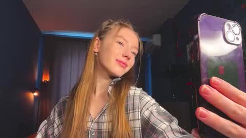 Snapshot of anna_kare chatting on 4, 3, 2026 Anna online show from 4, 3, 2026