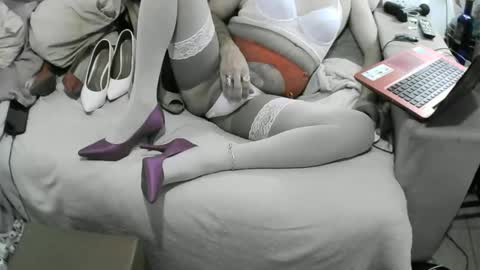 Snapshot of anna_leggy_cd chatting on 25, 2, 2025 Anna online show from 25, 2, 2025