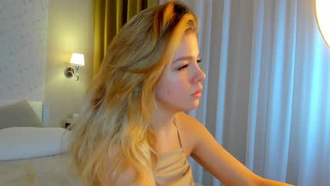 Snapshot of anna_robinson chatting on 31, 12, 2024 Anna online show from 31, 12, 2024