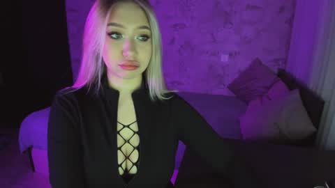 Snapshot of annabelle_art chatting on 26, 1, 2025 Annabelle online show from 26, 1, 2025