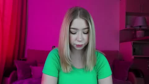 Snapshot of annabelle_art chatting on 13, 2, 2025 Annabelle online show from 13, 2, 2025