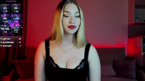 Snapshot of annabelle_art chatting on 10, 3, 2025 Annabelle online show from 10, 3, 2025