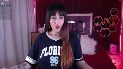 Anna online show from 5, 2, 2025