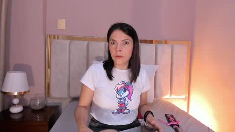 Snapshot of annabrookks chatting on 2, 6, 2026 AnnaBrooks online show from 2, 6, 2026
