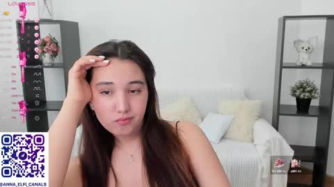 Anna online show from 1, 2, 2025