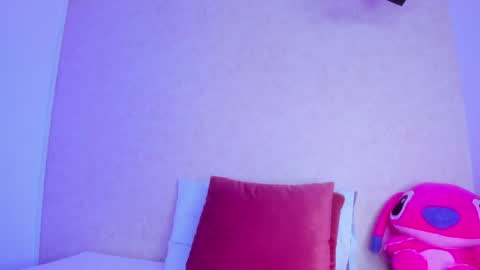 annafoox_ online show from 3, 12, 2024