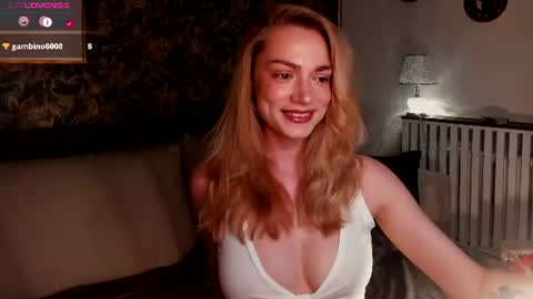 Snapshot of annakarenina__ chatting on 26, 6, 2026 Goddess Anna online show from 26, 6, 2026