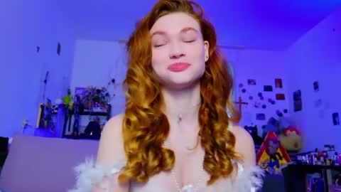 Snapshot of annakeenon chatting on 11, 6, 2026 Anna online show from 11, 6, 2026