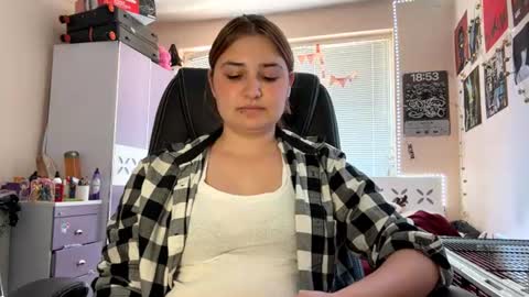 Elizabeth online show from 11, 7, 2026