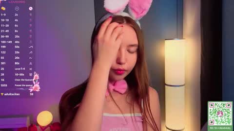 Holly Molly Im Polly online show from 14, 10, 2025