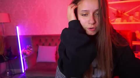 Snapshot of annapearlll chatting on 4, 10, 2025 Anna online show from 4, 10, 2025