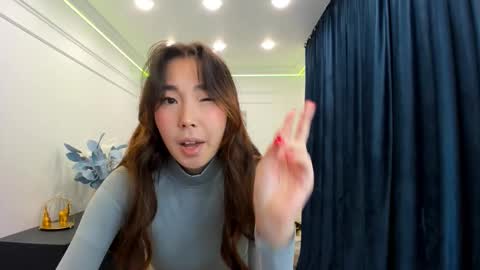 Anna online show from 5, 10, 2025