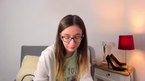 Snapshot of annatasty chatting on 8, 7, 2026 Anna online show from 8, 7, 2026