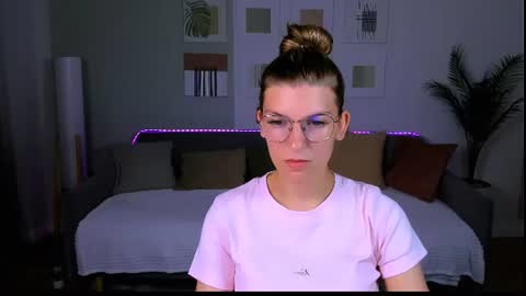 Im Anna online show from 24, 6, 2026