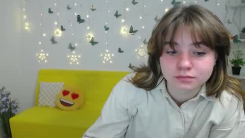 Snapshot of annawestt chatting on 4, 3, 2026 Anna online show from 4, 3, 2026