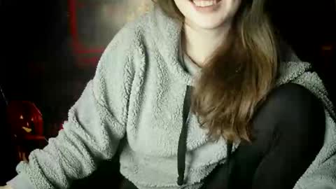 Bella online show from 20, 10, 2025