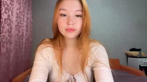 anne_blossomm online show from 27, 2, 2026