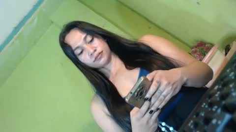 anne_hotaway online show from 24, 6, 2026