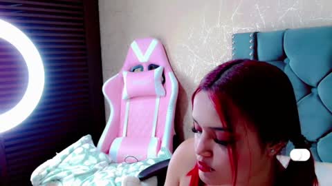       online show from 14, 1, 2025