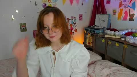 Snapshot of annebois chatting on 2, 7, 2026 Anne online show from 2, 7, 2026