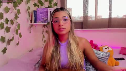 Anne online show from 19, 2, 2025