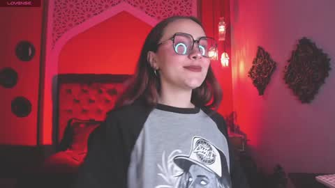 Anne  online show from 2, 1, 2025