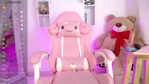 Anni online show from 12, 12, 2024