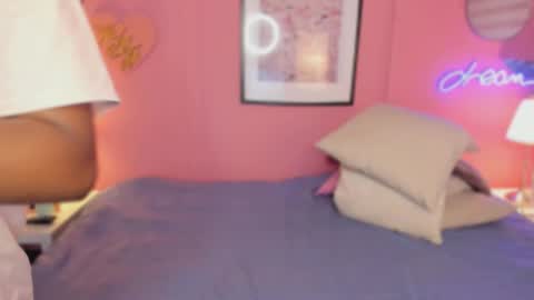 annia online show from 1, 10, 2025