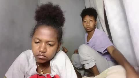 annick98 online show from 23, 2, 2026