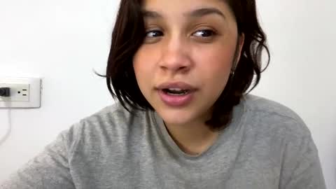 Snapshot of annie_catt_ chatting on 27, 12, 2024 Annie online show from 27, 12, 2024