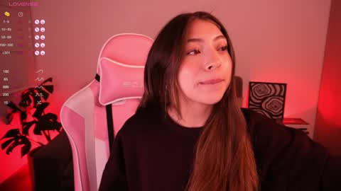 Annie Evans online show from 3, 12, 2024