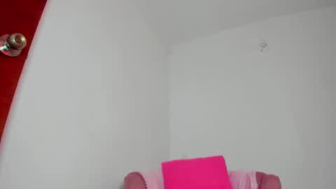 annie_rosse1017 online show from 15, 1, 2026