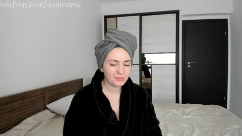 Annie online show from 19, 2, 2026