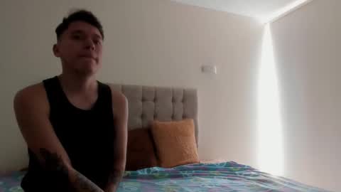 Annie And Leandro online show from 11, 11, 2025