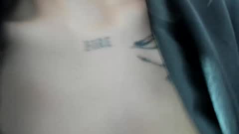 Annie And Leandro online show from 6, 1, 2026