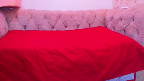 annie online show from 12, 9, 2025