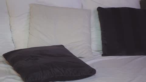 AnnieStyles online show from 22, 1, 2025