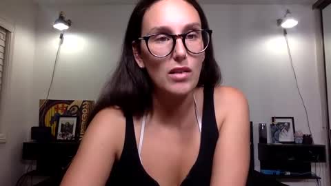 Ann online show from 10, 9, 2025