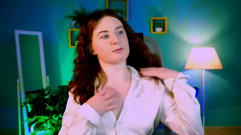 Ann Terry 3 online show from 4, 12, 2025