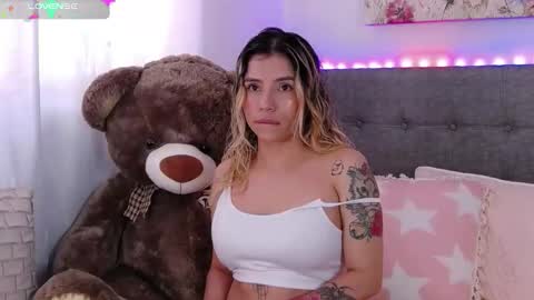 Antonella Lee online show from 11, 3, 2026