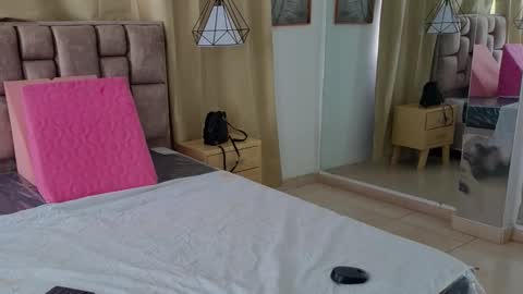 Anny bridge online show from 21, 3, 2026