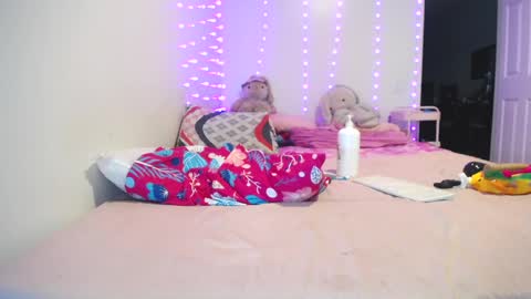 Snapshot of anny_bunny1 chatting on 4, 3, 2025 INDEPENDENT MODEL next srteam 240624 online show from 4, 3, 2025