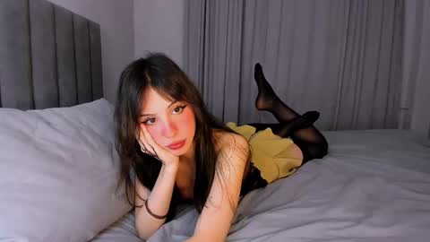 Snapshot of anny_leinhart chatting on 4, 10, 2025 Ana online show from 4, 10, 2025