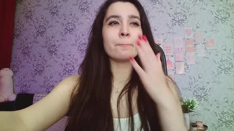 Annie online show from 6, 1, 2025