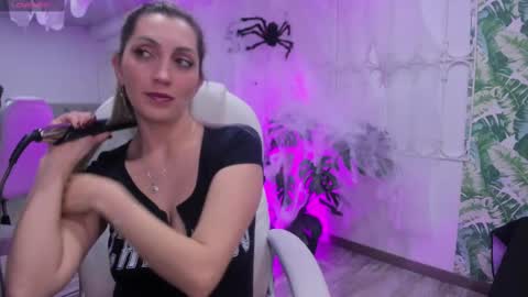 Snapshot of anny_sweet72 chatting on 2, 10, 2025 Anny online show from 2, 10, 2025