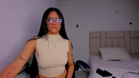 Snapshot of anny_vittar chatting on 17, 5, 2026 Valeria online show from 17, 5, 2026