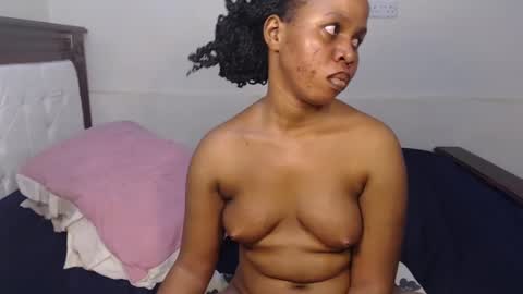 Snapshot of annybecca chatting on 29, 12, 2024 Anny online show from 29, 12, 2024