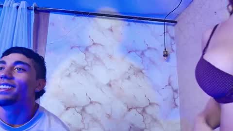 Snapshot of annyeli_bigtits chatting on 9, 2, 2026 annyeli_bigtits online show from 9, 2, 2026