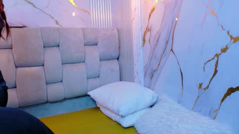 Snapshot of annyeli_bigtits chatting on 3, 3, 2026 annyeli_bigtits online show from 3, 3, 2026